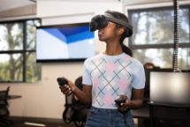 an image of Swinburne students using the Construction Simulation lab