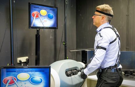 Robot-assisted laparoscopic surgery